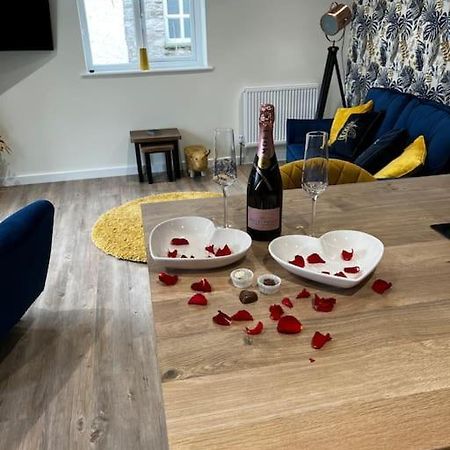 Ulverston Stunning 1 Bedroom Apartment Bagian luar foto